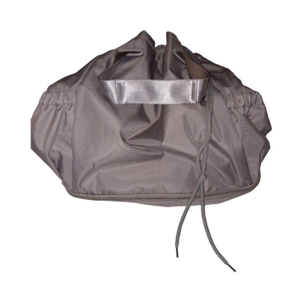 Beyond Yoga Convertible Gym Bag - Picture 3 of 9
